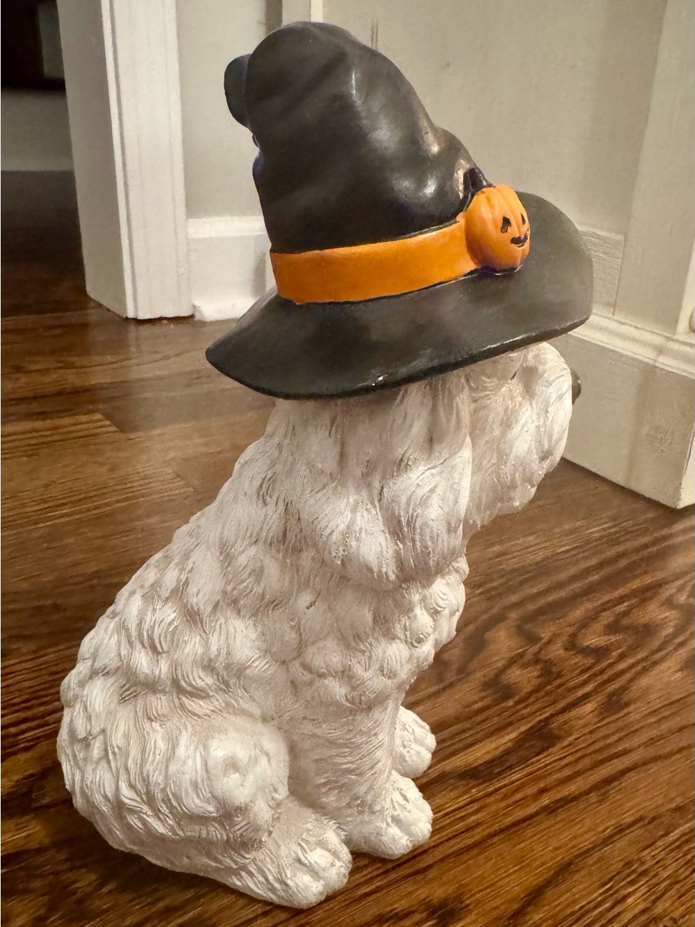 White Maltese Halloween Dog Statue with Black Witch Hat - Picture 4 of 12